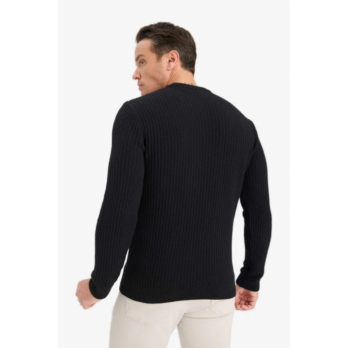 Defacto E0811AXBK27 Siyah Standart Fit Bisiklet Yaka Basic Dokulu Triko Kazak