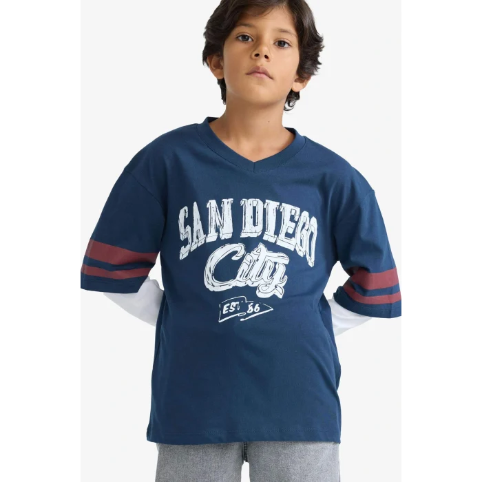 Defacto E9659A8NV218 Lacivert Erkek Çocuk Oversize Geniş Kalıp V Yaka Baskılı Uzun Kollu Tişört