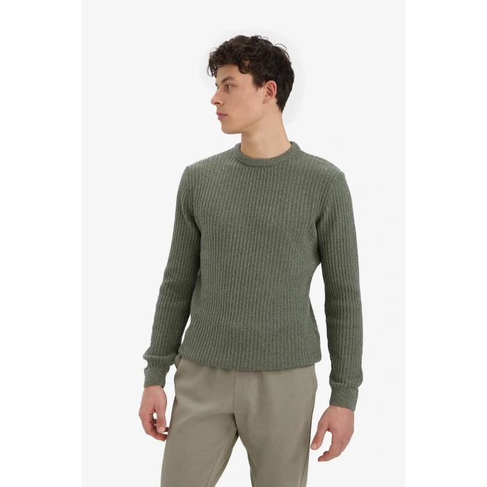 Defacto E0811AXKH268 Haki Standart Fit Bisiklet Yaka Basic Dokulu Triko Kazak