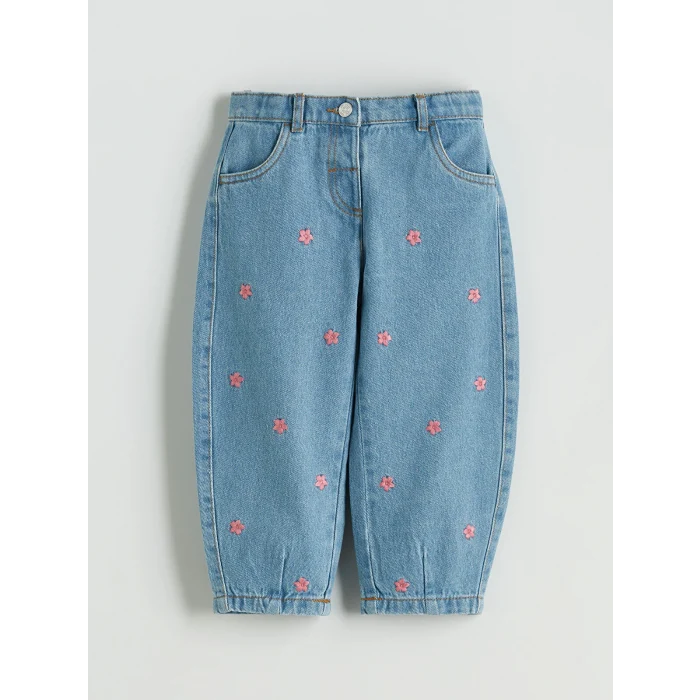 LCW Kids Indigo Rahat Kalıp Çiçek Nakışlı Kız Çocuk Jean Pantolon
