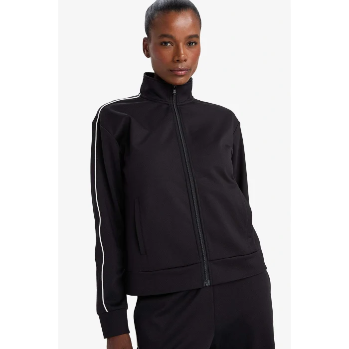 Defacto F3844AXBK81 Siyah DeFactoFit Standart Fit Dik Yaka İçi Yumuşak Tüylü Fermuarlı Hırka