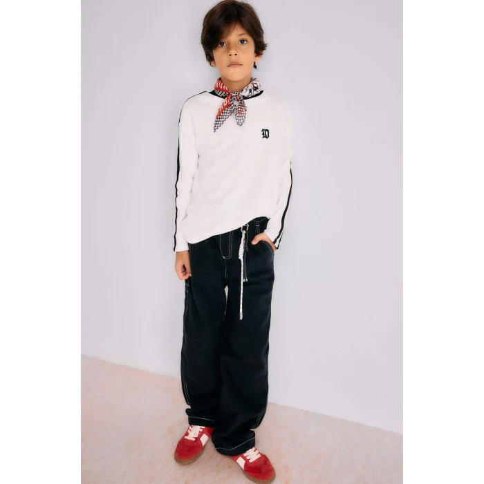 Defacto G1807A8WT32 Beyaz Erkek Çocuk Oversize Geniş Kalıp Bisiklet Yaka Aplike Waffle Uzun Kollu Tişört