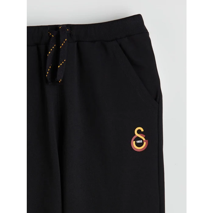 LCW Kids Siyah Kapüşonlu Galatasaray Baskılı Erkek Çocuk Eşofman Takım