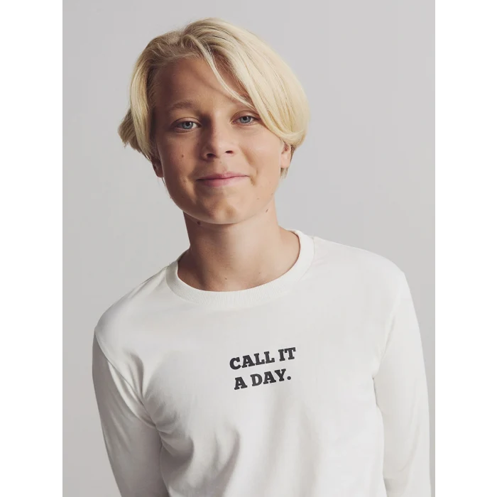 LCW Kids Ekru Bisiklet Yaka Erkek Çocuk Tişört