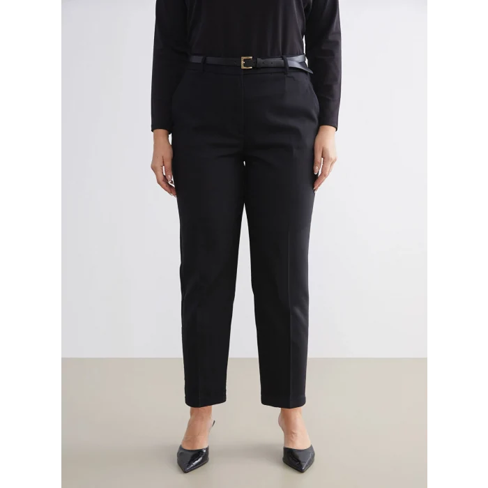 LCWAIKIKI Classic Siyah Büyük Beden Beli Kemerli Kadın Cigarette Pantolon