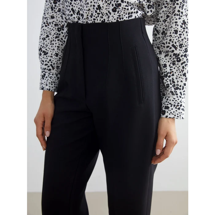 LCWAIKIKI Classic Siyah Büyük Beden Standart Fit Kadın Cigarette Pantolon