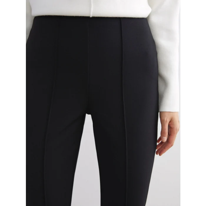 LCW Modest Siyah Büyük Beden Dar Fit İspanyol Paça Kadın Pantolon