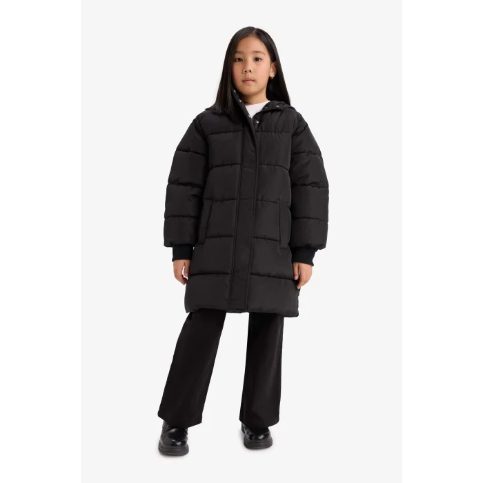 Defacto E7031A8BK27 Siyah Kız Çocuk Su Geçirmez Kapüşonlu Fermuarlı Parka