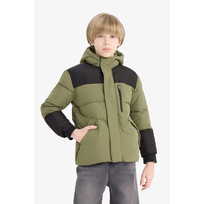 Defacto E8648A8KH210 Haki Erkek Çocuk Su Geçirmez Kapüşonlu Fermuarlı Şişme Mont