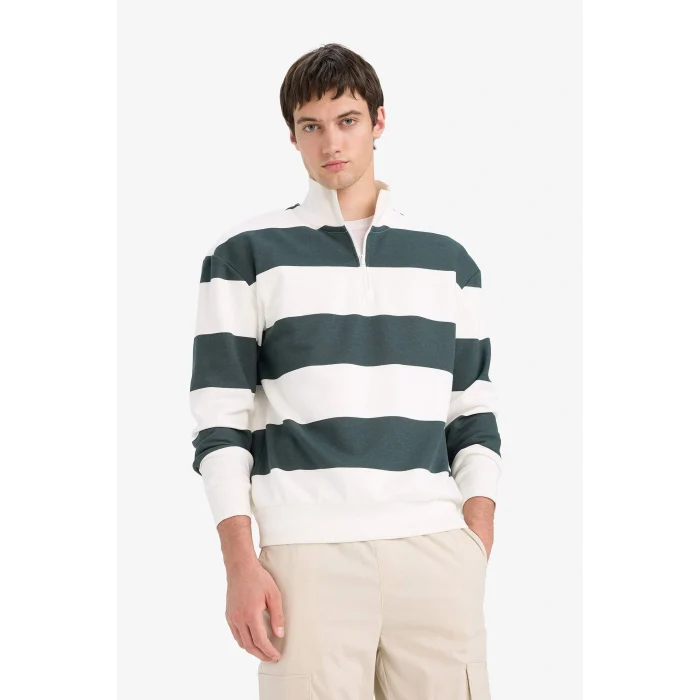 Defacto C7045AXGN498 Yeşil Boxy Fit Dik Yaka Yarım Fermuarlı Çizgili Sweatshirt