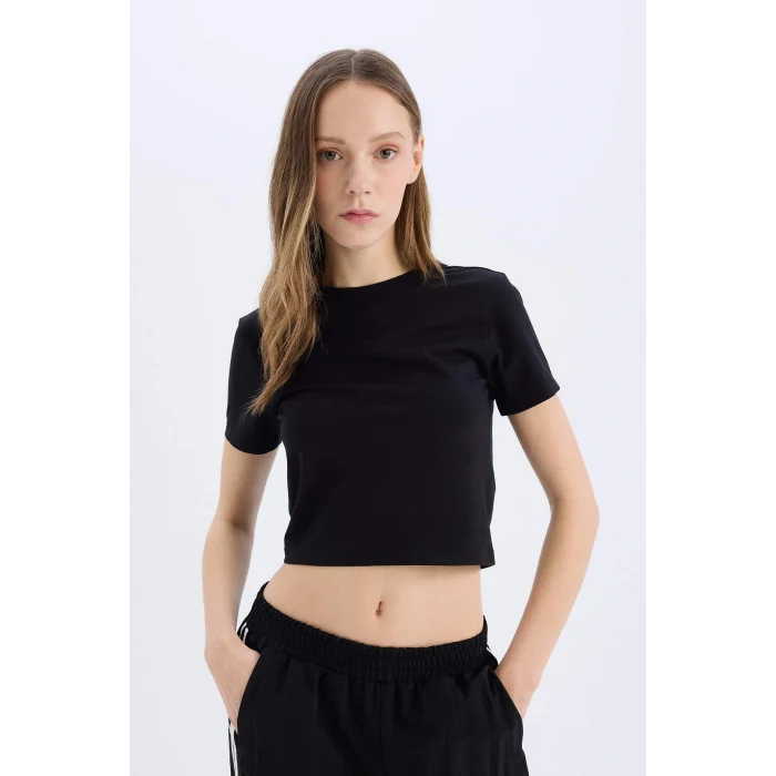 Defacto Z8790 Siyah Coool Fitted Bisiklet Yaka Basic Düz Kısa Kollu Tişört
