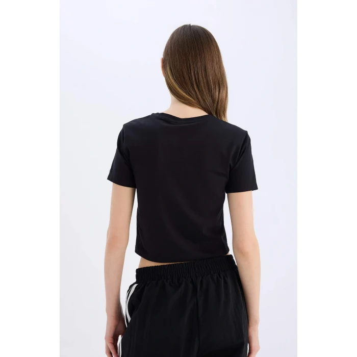 Defacto Z8790 Siyah Coool Fitted Bisiklet Yaka Basic Düz Kısa Kollu Tişört