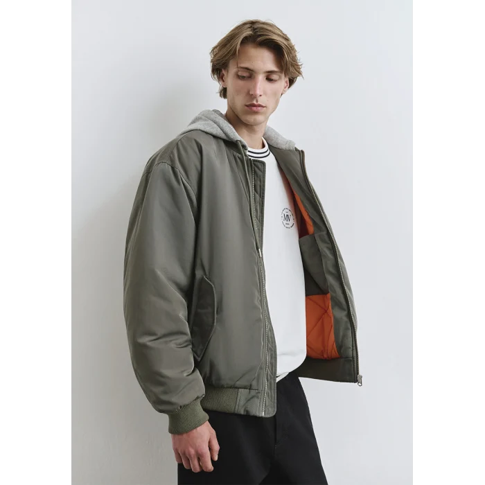 Mavi 0110563-86961 Kapüşonlu Yeşil Mont