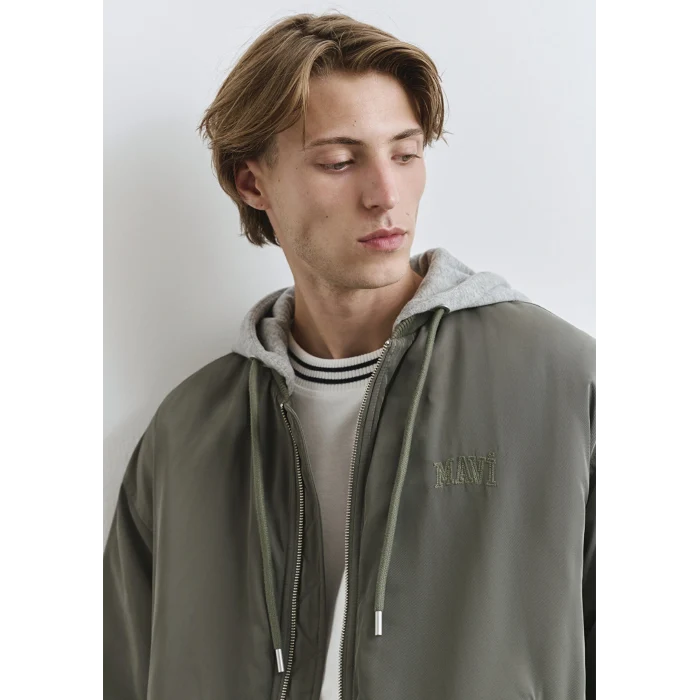 Mavi 0110563-86961 Kapüşonlu Yeşil Mont