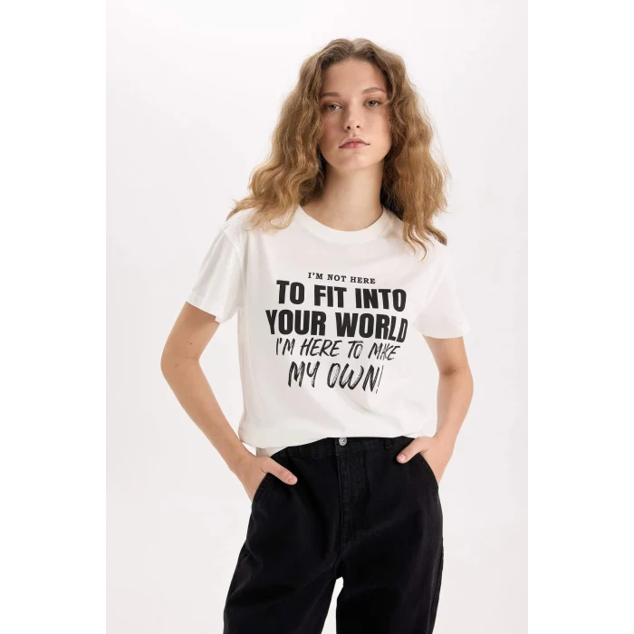 Defacto D9599 Beyaz Regular Fit Bisiklet Yaka Baskılı Kısa Kollu Tişört