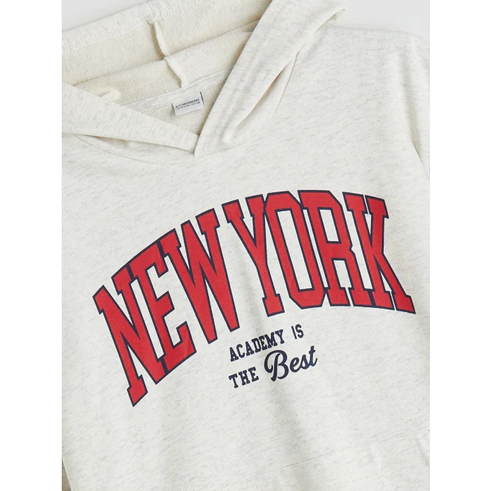 LCW Kids Ekru Kapüşonlu New York Baskılı Erkek Çocuk Sweatshirt