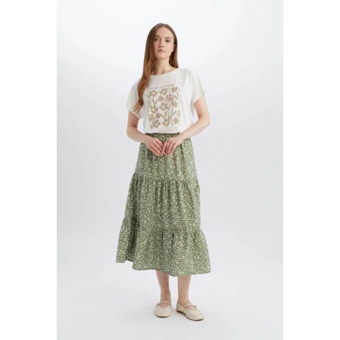 Defacto E1162 Ekru Regular Fit Bisiklet Yaka Çiçekli Kısa Kollu Tişört