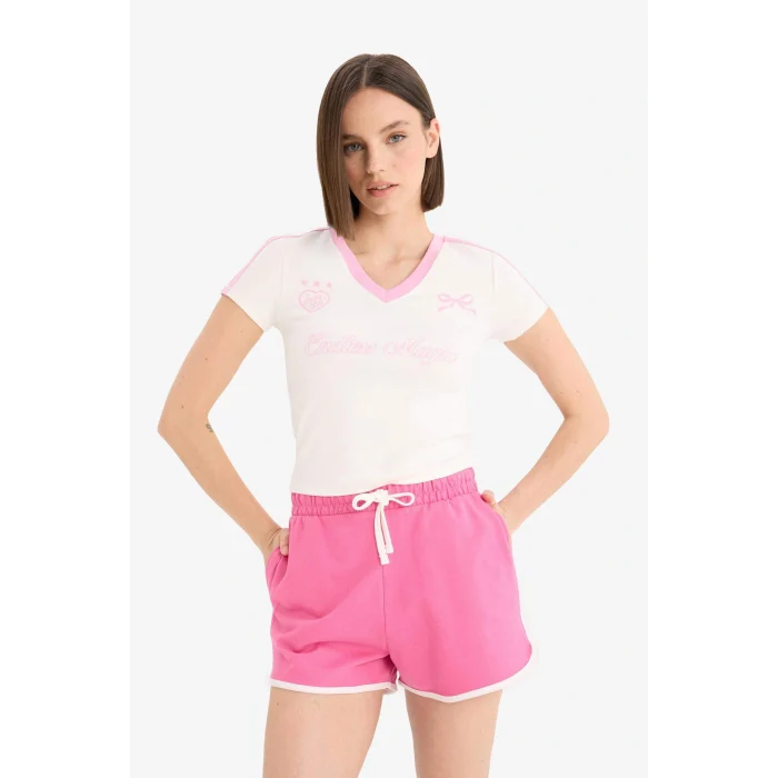 Defacto F2240 Beyaz Coool Fitted V Yaka Baskılı Ribana Kısa Kollu Beyaz Tişört