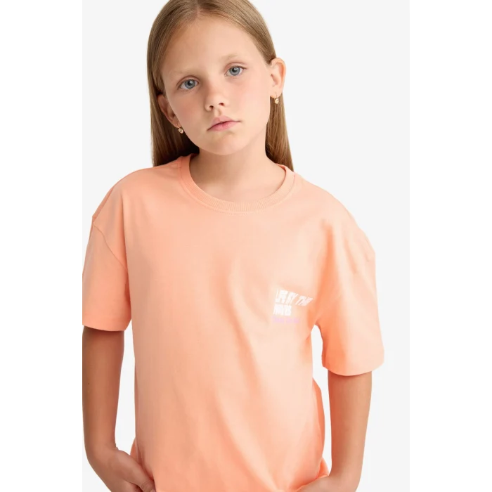 Defacto E0354 Turuncu Kız Çocuk Relax Fit Bisiklet Yaka Sırt Baskılı Kısa Kollu Tişört