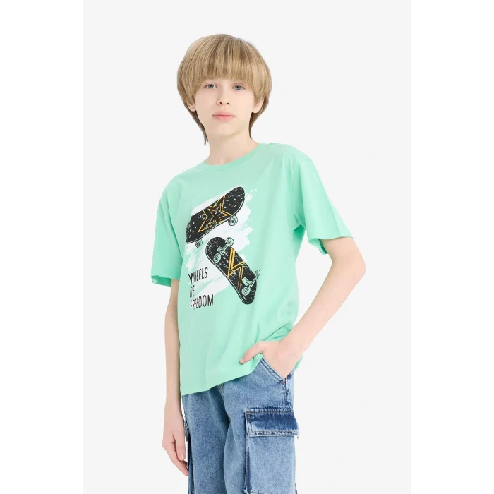 Defacto F0174 Yeşil Erkek Çocuk Bisiklet Yaka Baskılı Kısa Kollu Tişört