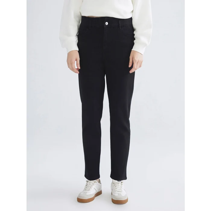 LCWAIKIKI Classic Siyah Slim Mom Kadın Jean Pantolon