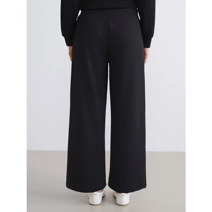 LCW Modest Siyah Büyük Beden Beli Lastikli Geniş Paça Kadın Pantolon