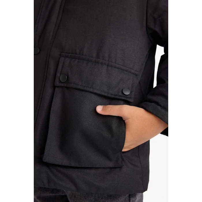 Defacto D5903A8BK27 Siyah Erkek Çocuk Polo Yaka Çıtçıtlı Mont