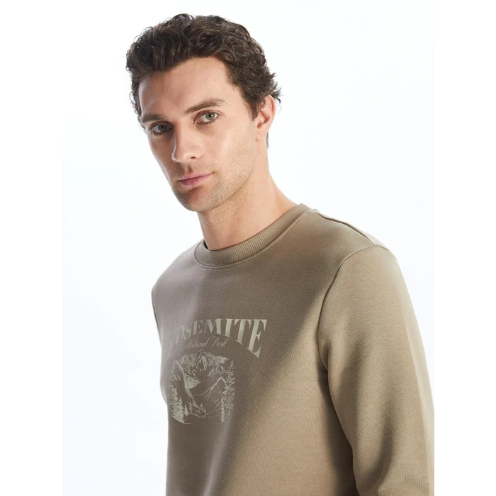 LCWAIKIKI Classic Bej Bisiklet Yaka Baskılı Erkek Kalın Sweatshirt