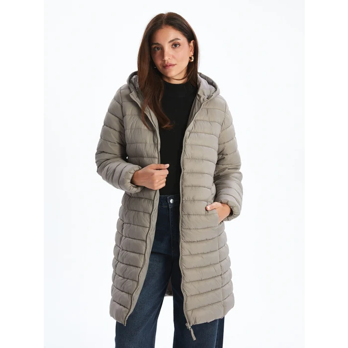 LCWAIKIKI Classic Kahverengi Kapüşonlu Kadın Şişme Mont