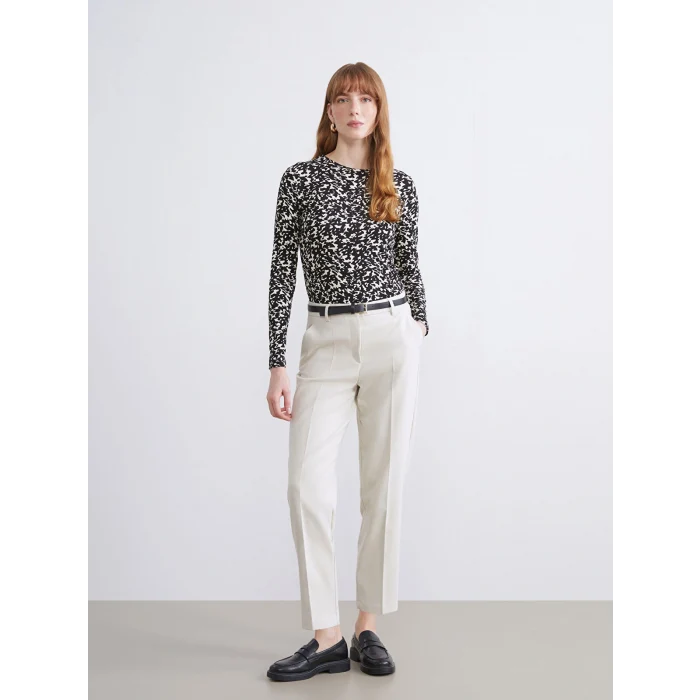 LCWAIKIKI Basic Siyah Bisiklet Yaka Desenli Bluz