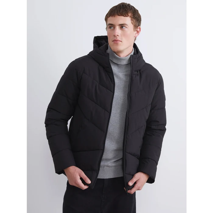 XSIDE Siyah Standart Kalıp Kapüşonlu Erkek Şişme Mont