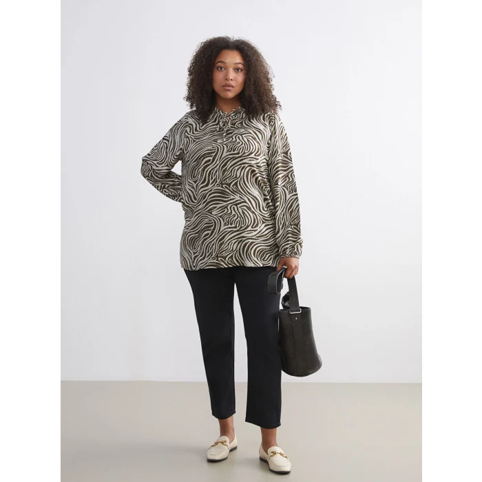 LCW Grace Karışık Bağlamalı Yaka Desenli Bluz