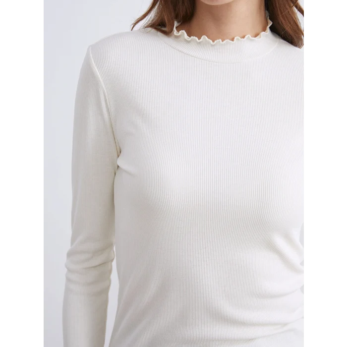 LCW Modest Ekru Fırfırlı Dik Yaka Kadın Body