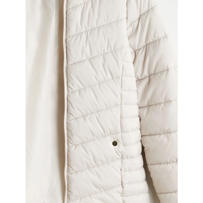 LCWAIKIKI Classic Bej Kapüşonlu Kadın Şişme Mont