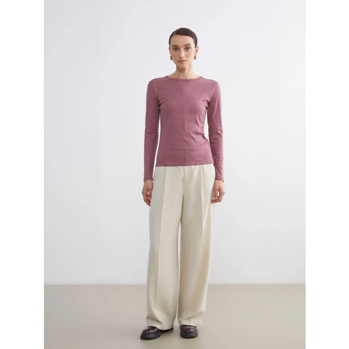 LCWAIKIKI Basic Pembe Bisiklet Yaka Parlak Görünümlü Kadın Tişört