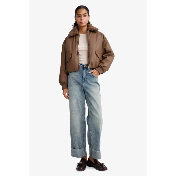 Defacto F2813AXBN530 Kahve Regular Fit Polo Yaka Suni Deri Mont