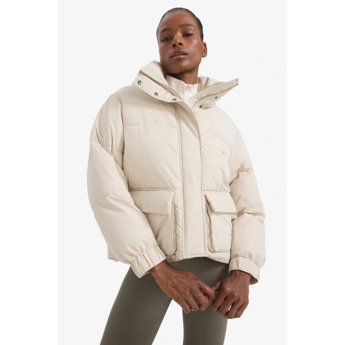 Defacto E9266AXBG779 Bej Defactofit Su İtici Oversize Fit Geniş Kalıp Dik Yaka Fermuarlı Çıtçıtlı Cepli Şişme Mont