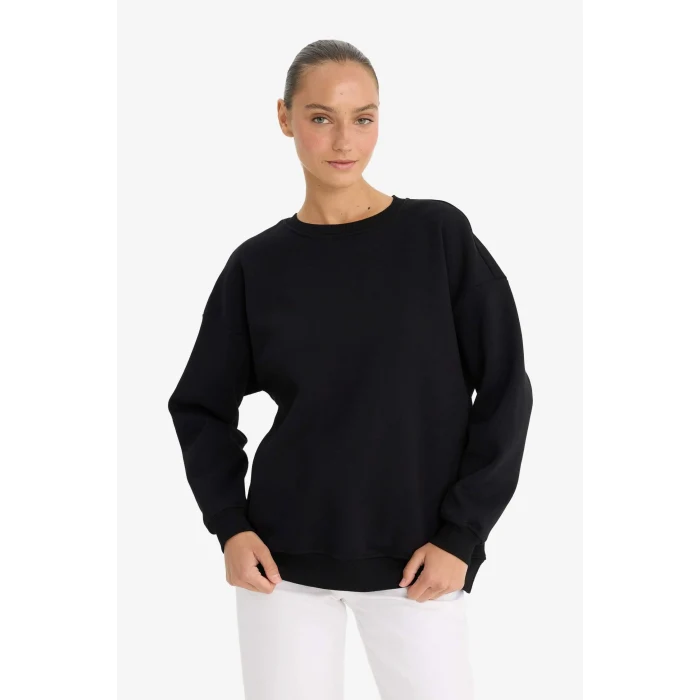 Defacto F9628AXBK81 Siyah Oversize Geniş Kalıp Bisiklet Yaka Basic Düz Kalın Sweatshirt