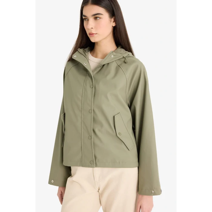 Defacto E8552AXKH402 Haki Regular Fit Kapüşonlu Suni Deri Yağmurluk