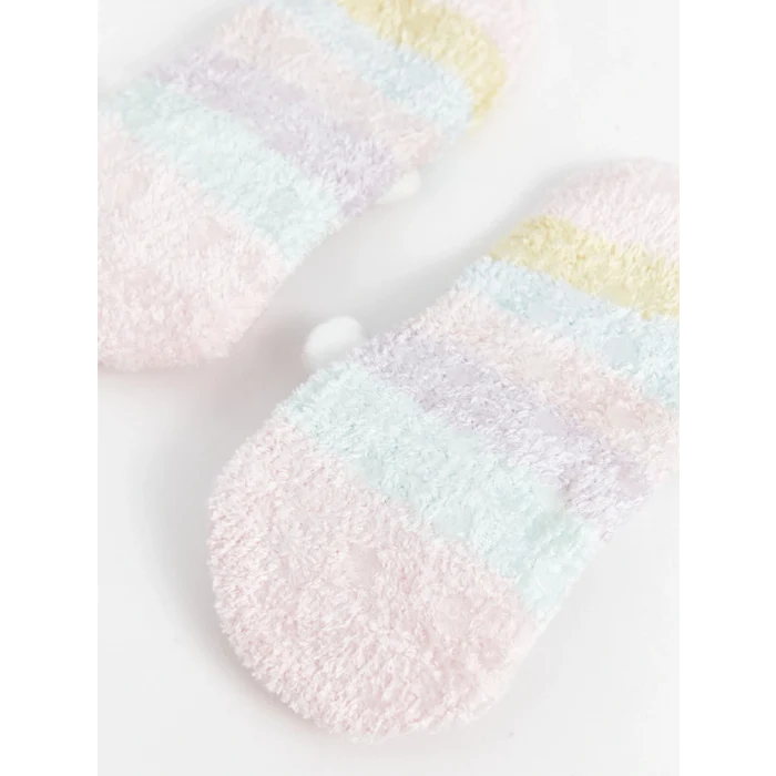 LCW Kids Karışık 3 Boyutlu Aplike Detaylı Kız Çocuk Ev Çorabı