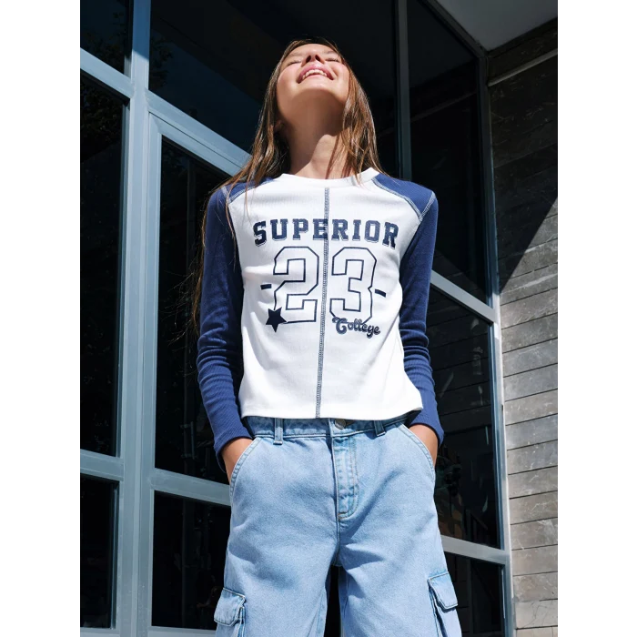 LCW Kids Lacivert Bisiklet Yaka Baskılı Uzun Kollu Kız Çocuk Tişört