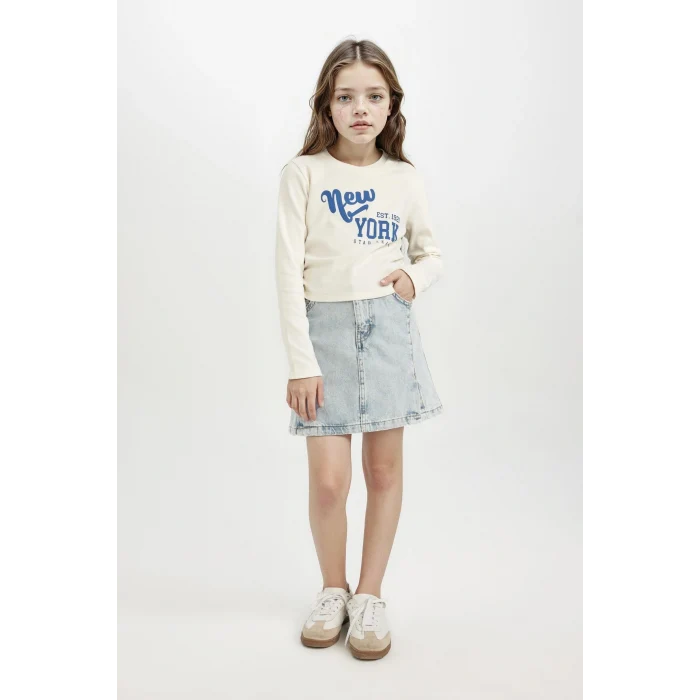 Defacto D2987A8ER99 Ekru Kız Çocuk Cropped Fit Bisiklet Yaka Baskılı Ribana Uzun Kollu Tişört
