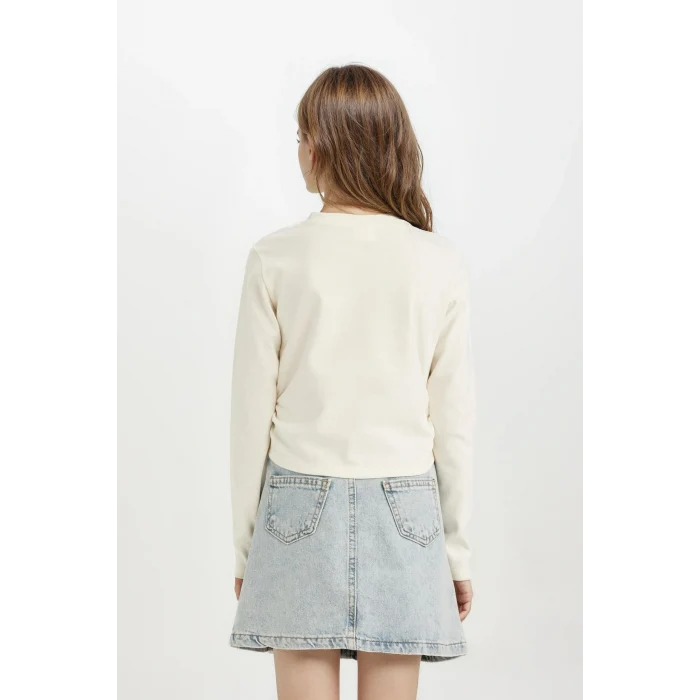Defacto D2987A8ER99 Ekru Kız Çocuk Cropped Fit Bisiklet Yaka Baskılı Ribana Uzun Kollu Tişört