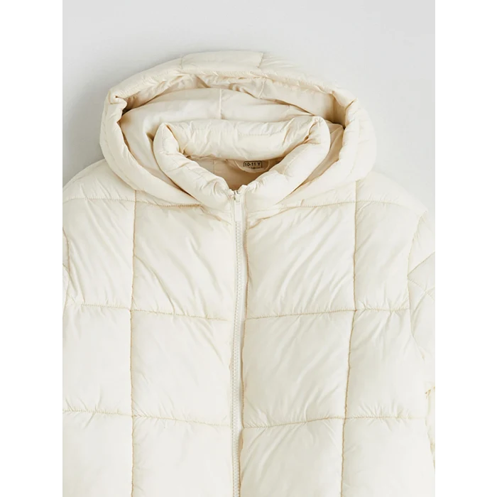 LCW Kids Ekru Kapüşonlu Kız Çocuk Şişme Mont