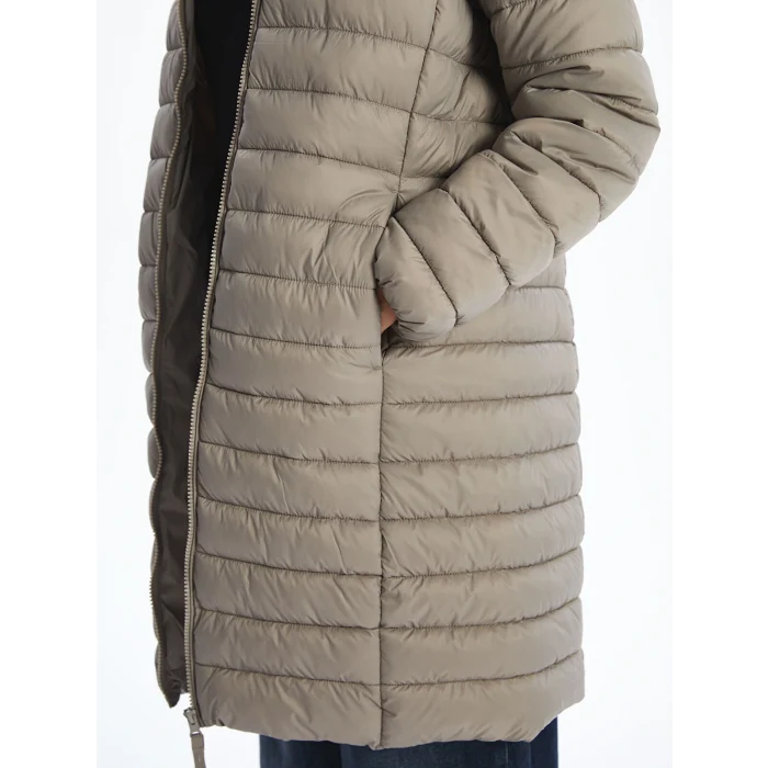 LCWAIKIKI Classic Kahverengi Kapüşonlu Kadın Şişme Mont