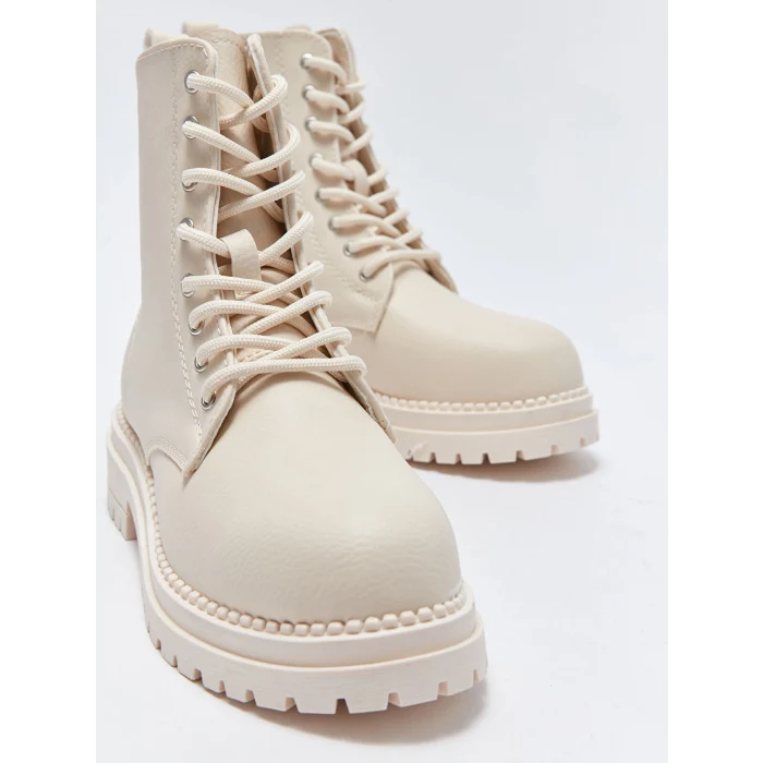 LCW STEPS Beyaz Deri Görünümlü Kadın Bot
