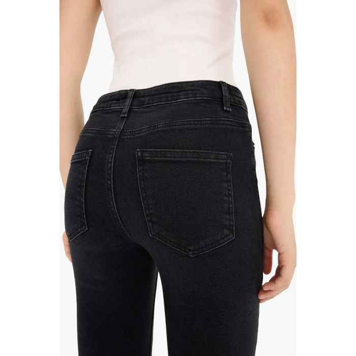 Defacto E9820AXNM40 Siyah Skinny Fit Yüksek Bel Bilek Boy Jean Pantolon