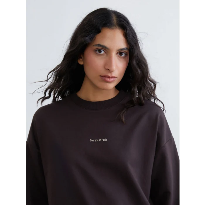 LCW Modest Kahverengi Paris Nakışlı Kadın Sweatshirt Tunik