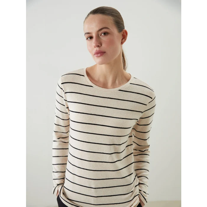 LCWAIKIKI Basic Ekru Bisiklet Yaka Çizgili Kadın Tişört