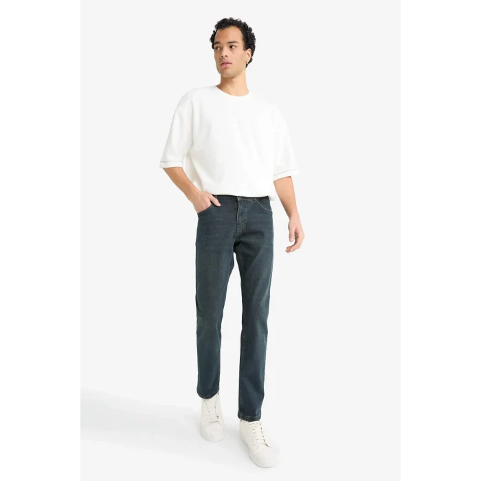 Defacto G1266AXNM83 İndigo Pedro Slim Fit Dar Kalıp Normal Bel Dar Paça Jean Pantolon